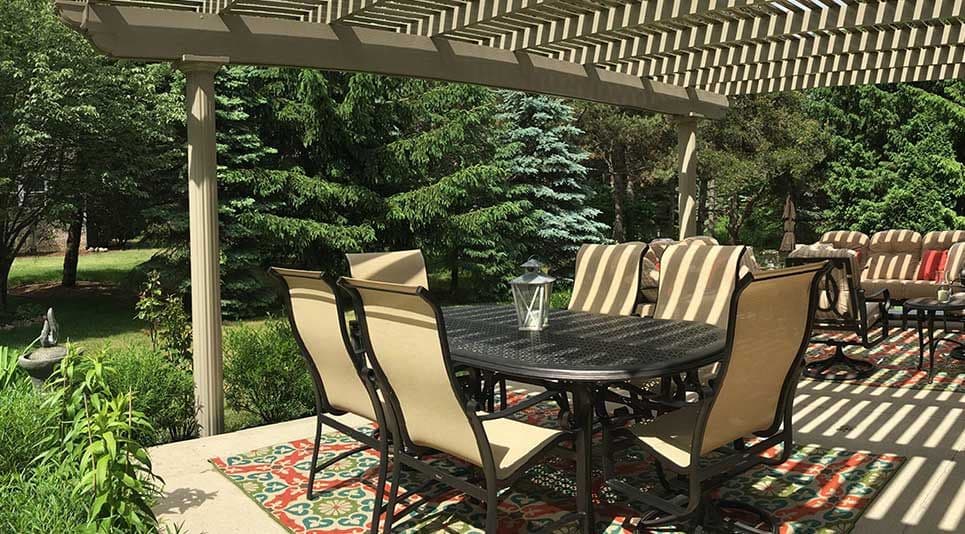 outdoor living seating under pergola