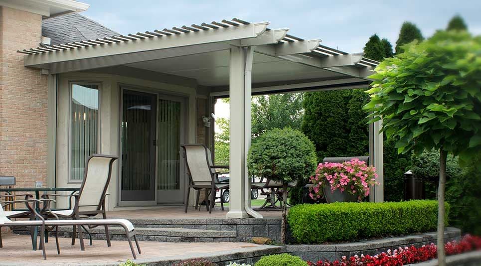 pergola with seating 2